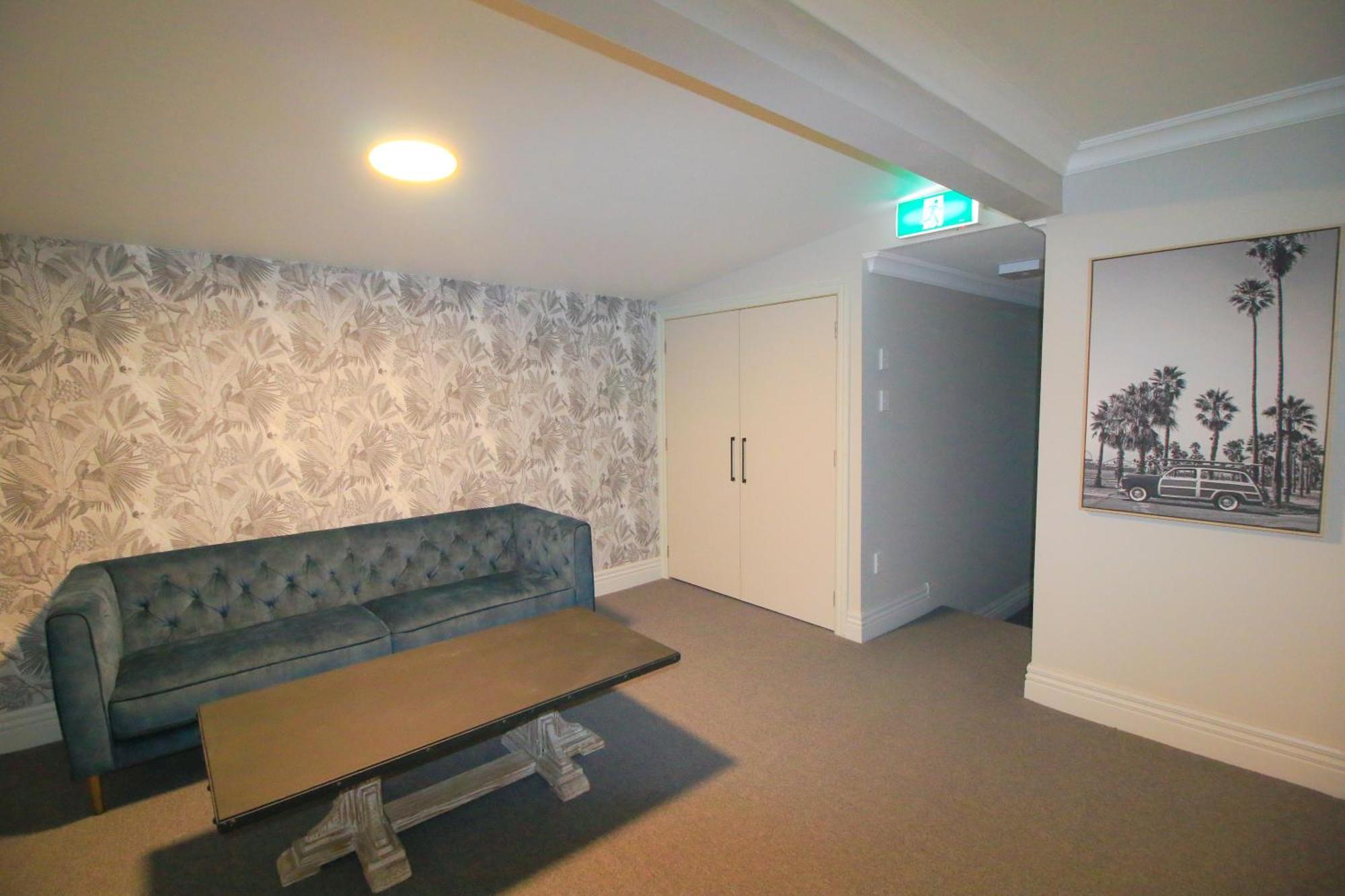 Whitehouse Hotel อินเวอร์คาร์กิลล์ ภายนอก รูปภาพ
